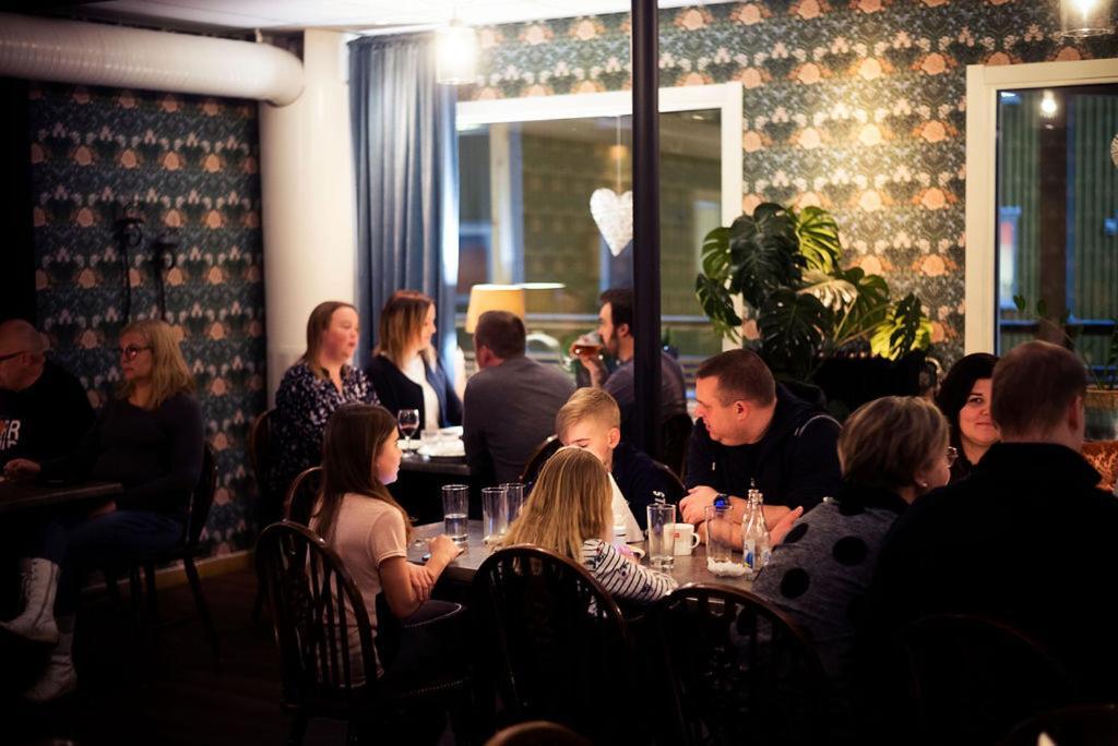 Lilla Hotellet Vilhelmina Bagian luar foto